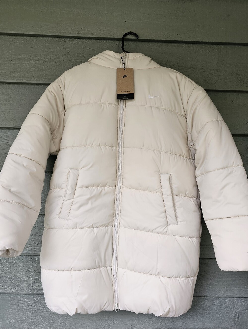 Nike Sportswear Women's M Therma-Fit Loose Hooded Cream Puffer Jacket SRP ($170)